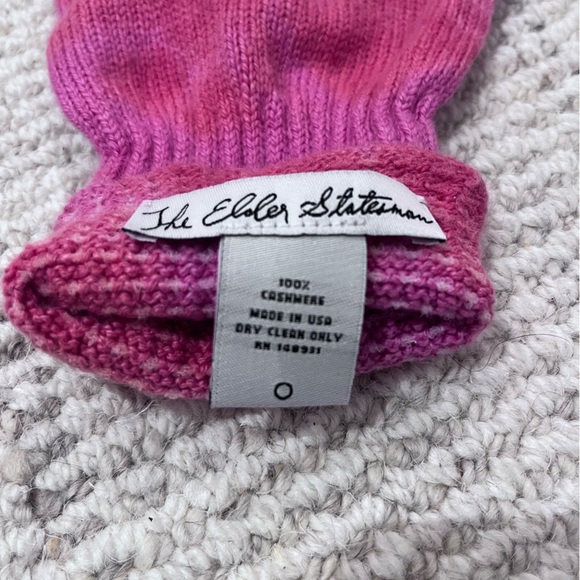 The Elder Statesman pink tye dyed fingerlesss cashmere gloves - one size - Picture 4 of 5